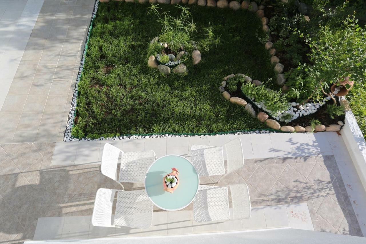 Kastoria Apartments โปไลโครโน ภายนอก รูปภาพ